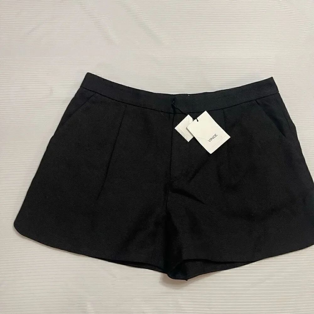 NWT Vince Black Pleat Front Linen Viscose Rayon Shorts Size 4 New